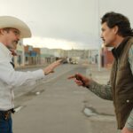 コロナ禍を背景にしたアメリカ西部の不条理劇「エディントンへようこそ」