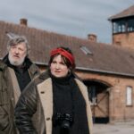 アウシュヴィッツを訪ねた父と娘。「人間を焼くにおいがしない」とは？  『旅の終わりのたからもの』